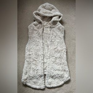 Cozy Faux Fur Hooded Vest SZ Small